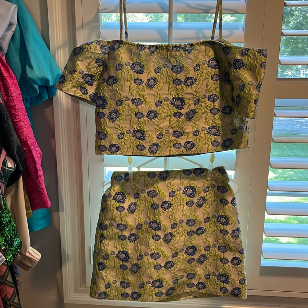 Ganni 3D skirt and top set